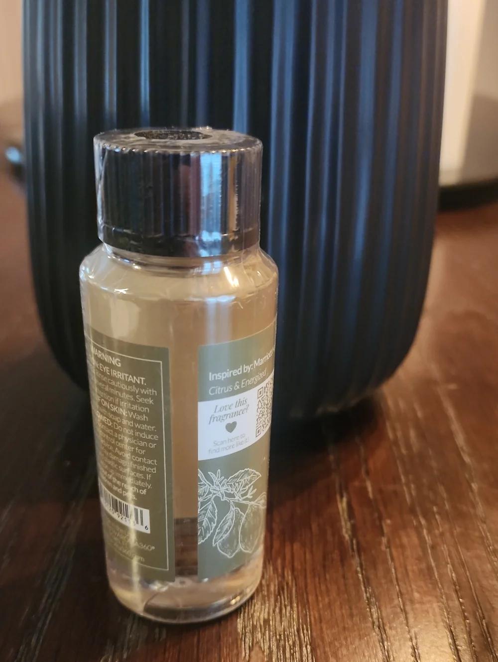 NWOT Aroma360 November Rain Fragrance Oil -